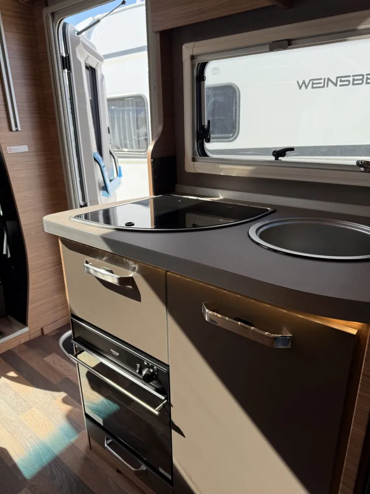 Fahrzeugbild Weinsberg CaraCompact Suite MB EDITION PEPPER 640 MEG 2025 #18