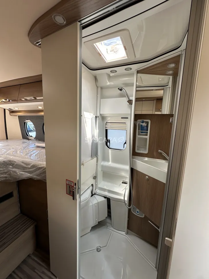 Fahrzeugbild Malibu Van diversity 640 LE K charming GT skyview 140PS 8 Gang Aut. Skyview #12