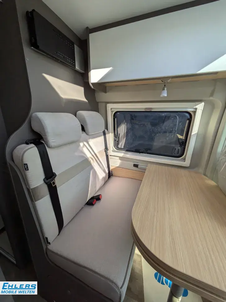 Fahrzeugbild LMC Innovan 600 Markise/140PS/Innovan-Paket/Alu #7