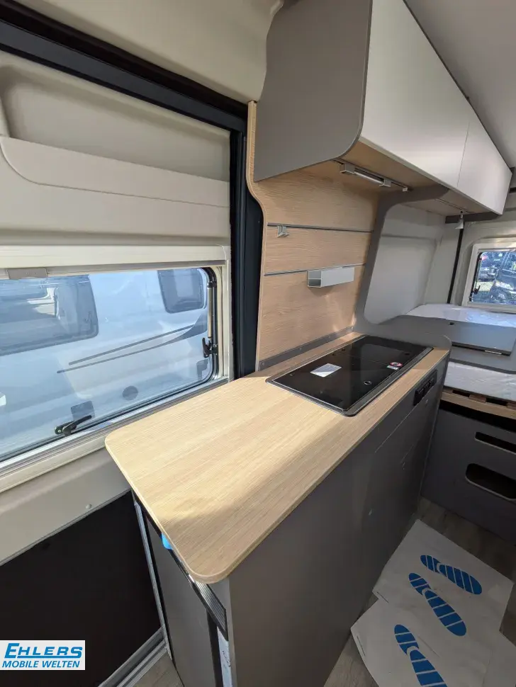 Fahrzeugbild LMC Innovan 600 Markise/140PS/Innovan-Paket/Alu #9