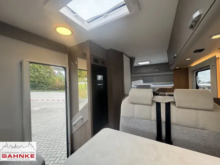 Fahrzeugbild Carado I 338 TV / Markise / Hubbett #6