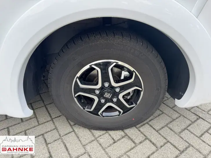 Fahrzeugbild Carado I 338 TV / Markise / Hubbett #11