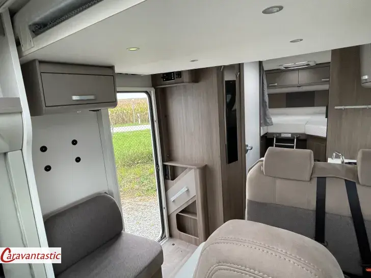 Fahrzeugbild Carado TEILINTEGRIERTE 328 #7