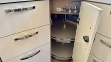 Fahrzeugbild Phoenix 8300 QRSLX  Sonderbau . De. Garage Hecksitzgr(6) #4