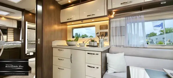 Fahrzeugbild Phoenix MAN TGL8800 BGSX, Echtglasfenster Sonderbau uvm. #8