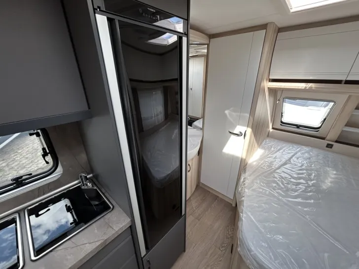 Fahrzeugbild Hobby De Luxe 460 UFe #12