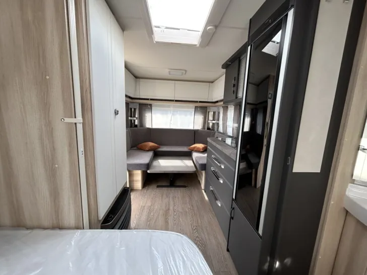 Fahrzeugbild Hobby De Luxe 460 UFe #17