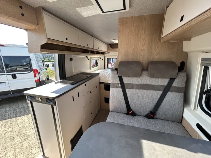 Fahrzeugbild Hobby OnTour Van 600 FT #14