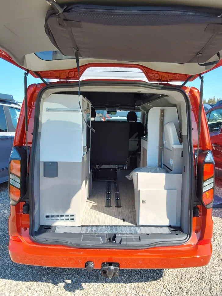 Fahrzeugbild Bürstner Copa C 530 4x4, AWT beheizt, ACC, AHK #4