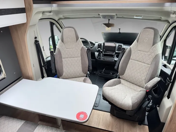 Fahrzeugbild Dethleffs Globebus Camp Active T 4 #11