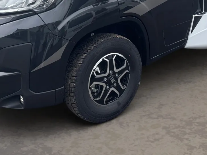 Fahrzeugbild Sunlight T 69LC Adventure Edition #6