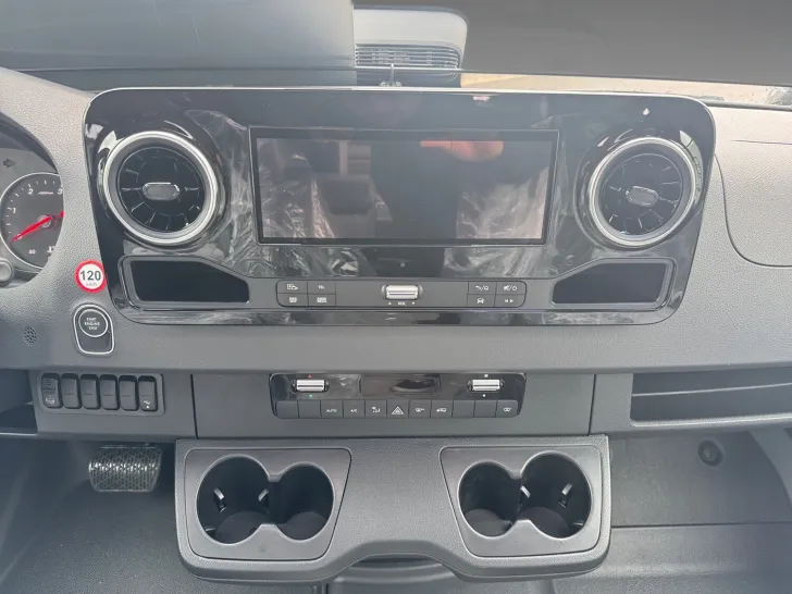 Fahrzeugbild Hymer ML-T 580 4x4 / AHK / / Leder / Solar / Lithium #9