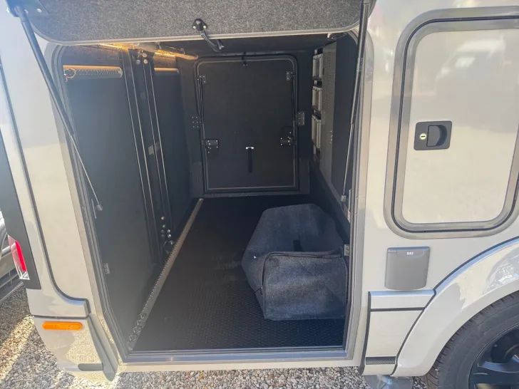 Fahrzeugbild Niesmann + Bischoff iSmove 6.9 E #17