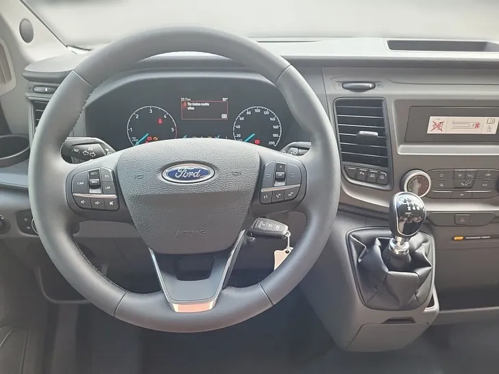 Fahrzeugbild Bürstner Lineo C 550 Summer Sale #8