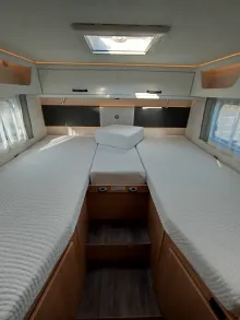 Fahrzeugbild Sunlight Adventure T 68 *Hubbett*SAT-TV*Navi*Markise* #18