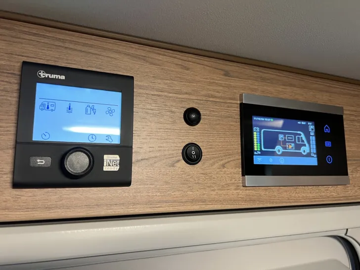 Fahrzeugbild Knaus Van i 650 MEG Dachklima | TV | Navi | Kamera #28