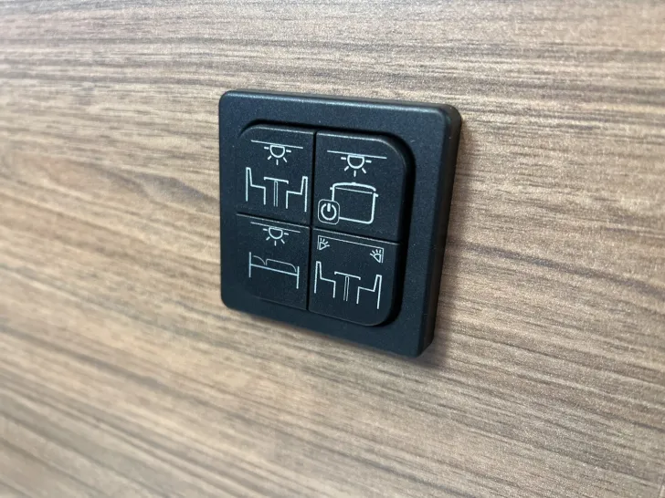 Fahrzeugbild Knaus Van i 650 MEG Dachklima | TV | Navi | Kamera #29