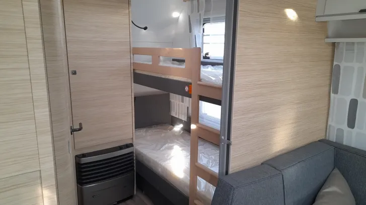 Fahrzeugbild Fendt Apero 560 SKM Dusche, 2000kg, TV Halter #9