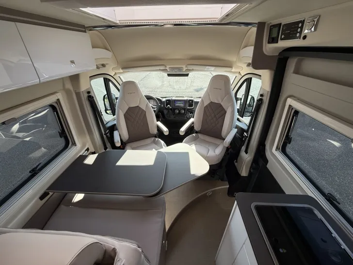 Fahrzeugbild Bürstner Eliseo C 642 #7