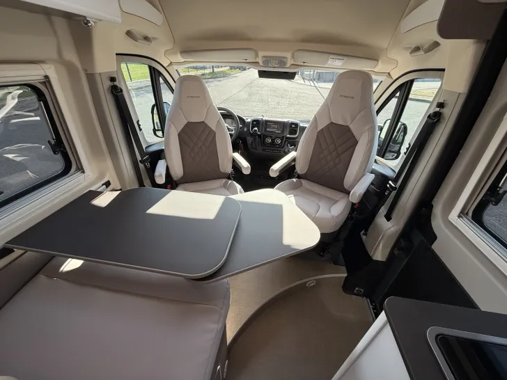 Fahrzeugbild Bürstner Eliseo C 642 #10