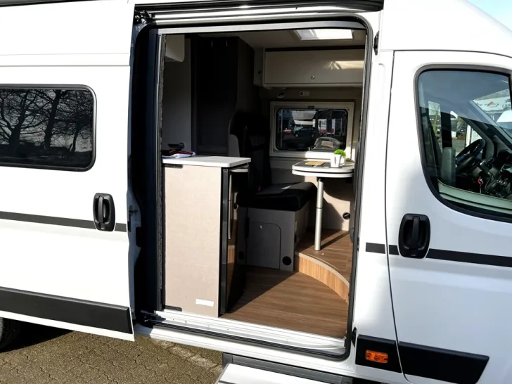 Fahrzeugbild Etrusco Camper Van 640 SB #3