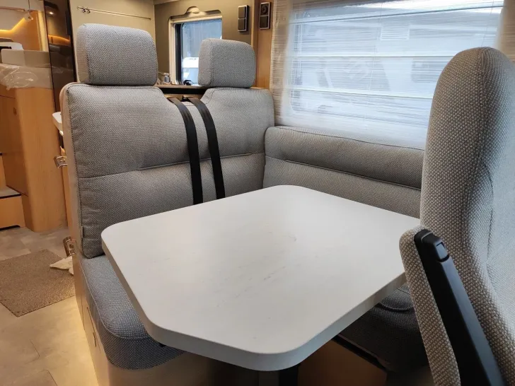 Fahrzeugbild Hymer B-Klasse MC I BlackLine 600 BMC-I, BMCI, B MC I #12