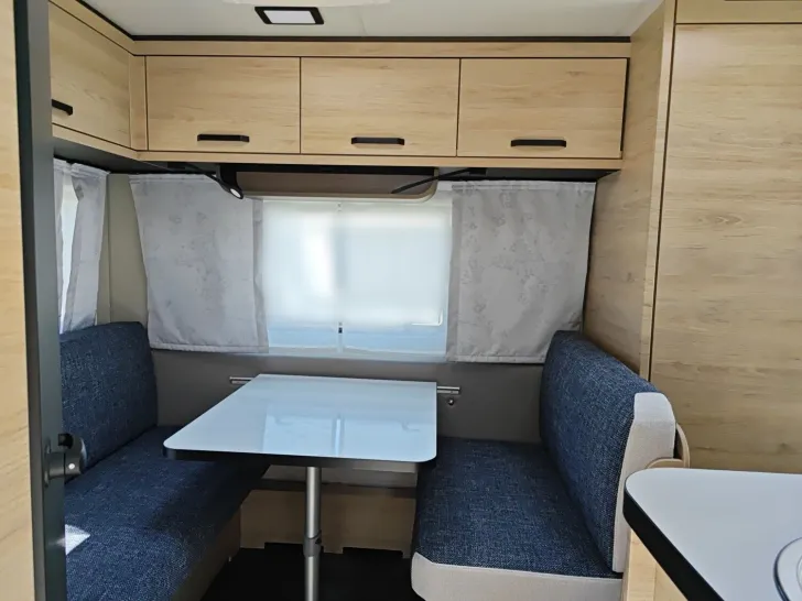 Fahrzeugbild Weinsberg CaraOne 390 QD #7