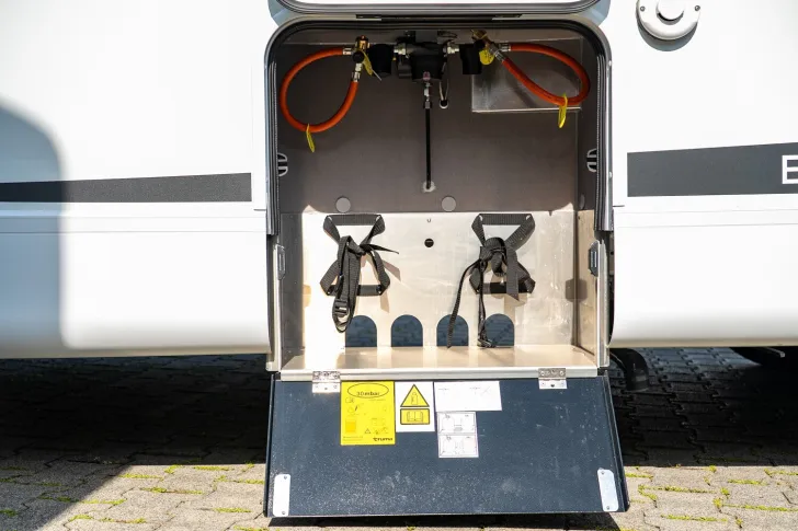Fahrzeugbild Etrusco T 7400 SB Fiat 180 32"TV WINTER **SUPER-SALE** #12