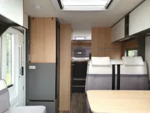 Fahrzeugbild LMC Tourer T 730 G #9