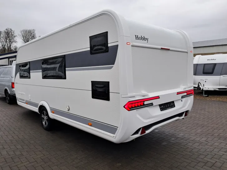 Fahrzeugbild Hobby De Luxe 560 KMFe *Modell 2025* #8