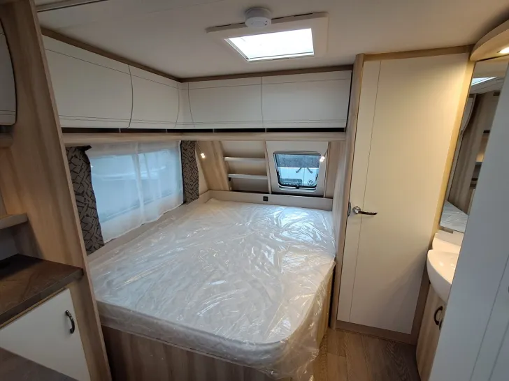 Fahrzeugbild Hobby De Luxe 560 KMFe *Modell 2025* #22