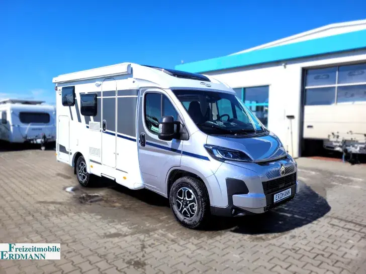 Fahrzeugbild Carado V 132 #1