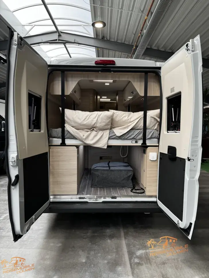 Fahrzeugbild Forster Vantasy FV636HB #27