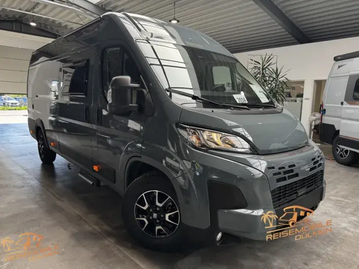 Fahrzeugbild Forster Vantasy FV636HB #2