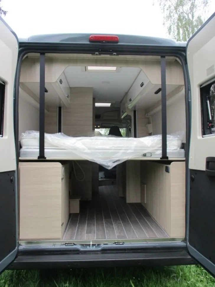 Fahrzeugbild Forster Vantasy FV599CB #5