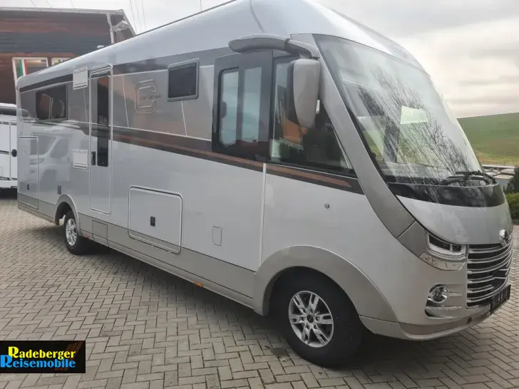 Fahrzeugbild Carthago liner-for-two I 53 L #1