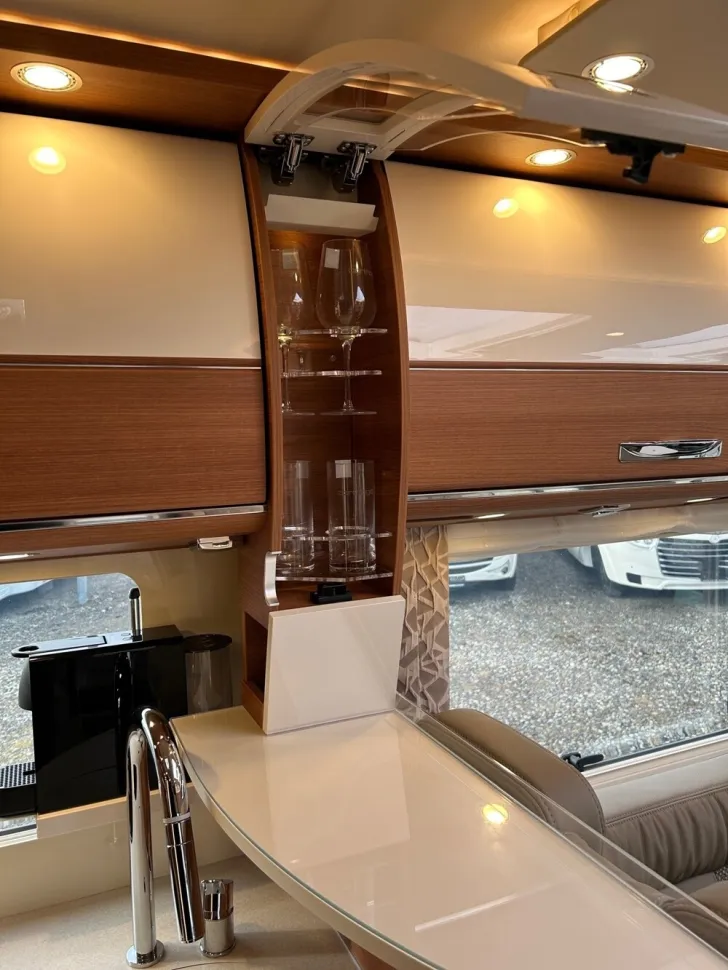 Fahrzeugbild Carthago chic c-line xl I 5.9 XL LE #21
