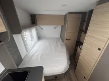 Fahrzeugbild Next 380 #9