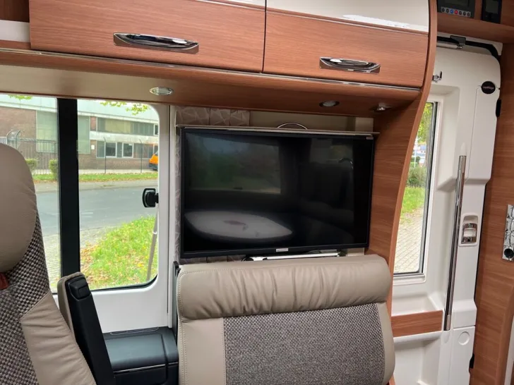 Fahrzeugbild Carthago chic c-line I 4.9 LE #24