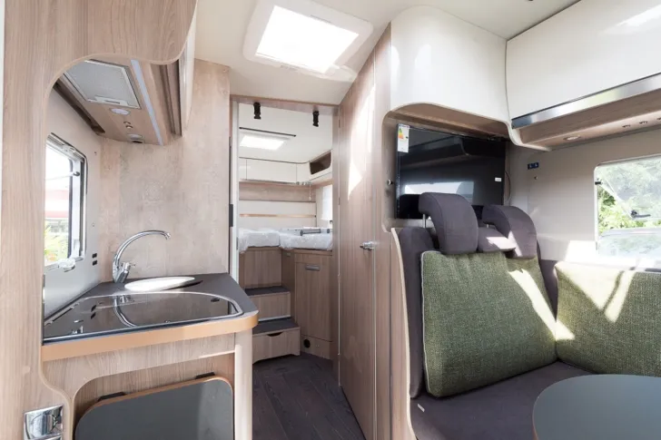 Fahrzeugbild Laika Ecovip H 3109 *6,99m+ 180 PS+ Automatik+4 Pers. #11