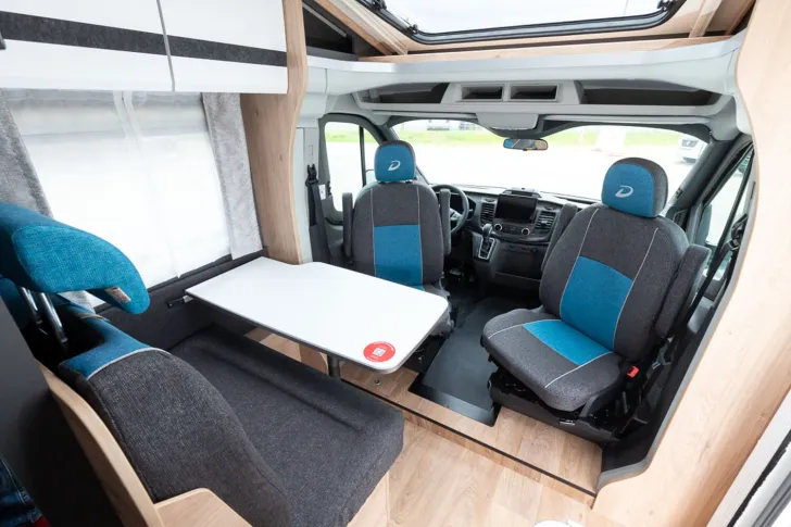 Fahrzeugbild Dethleffs Globebus Go T 15 ** 16.894  unter Listenpreis #16