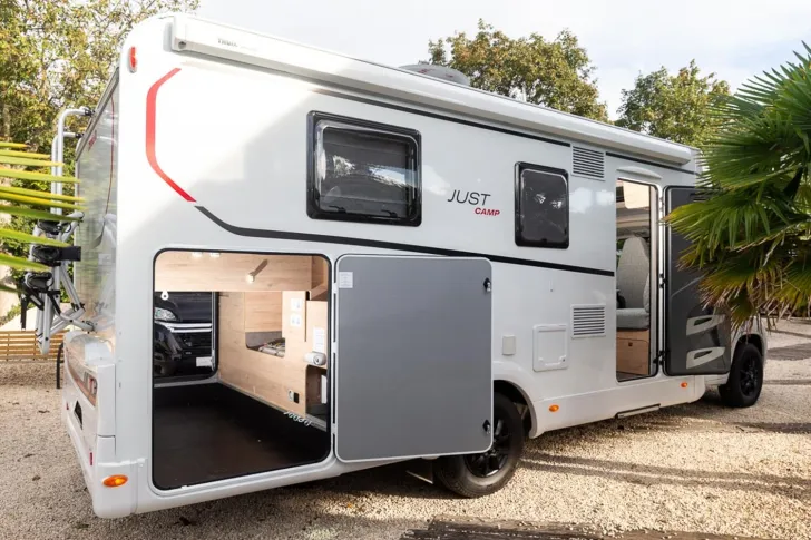 Fahrzeugbild Dethleffs Just Camp T 7052 DBM *Tageszulassung* #6