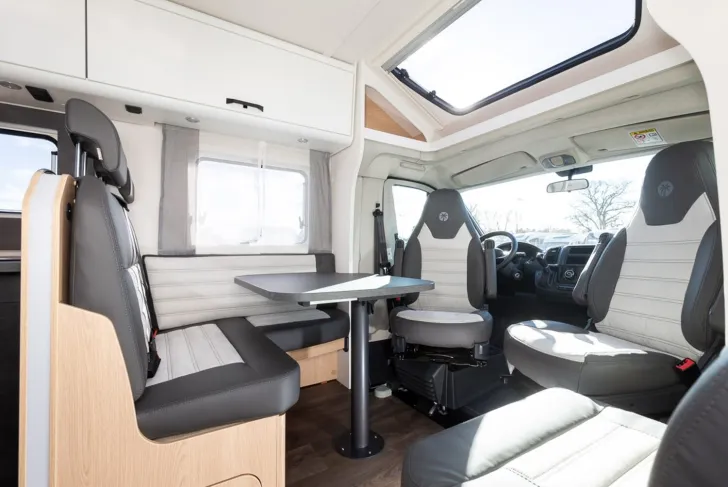 Fahrzeugbild Sunlight Adventure T 68 Ready to Roll * UPV: 76.089  #6