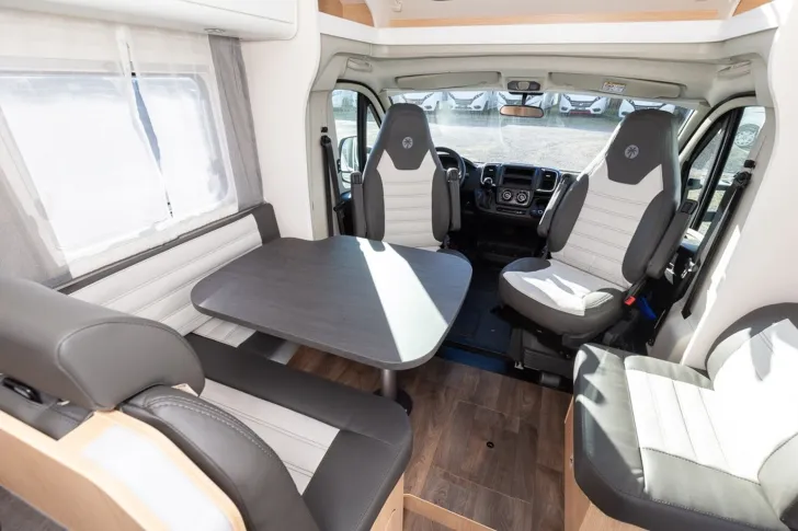 Fahrzeugbild Sunlight Adventure T 68 Ready to Roll * UPV: 76.089  #15