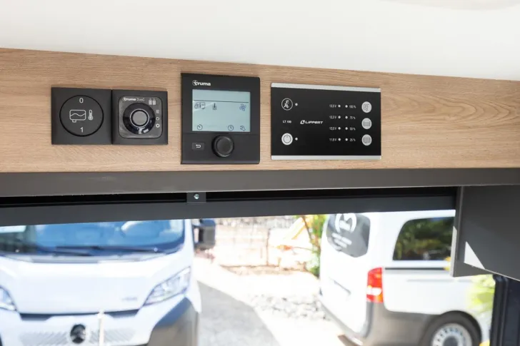 Fahrzeugbild Dethleffs Globetrail 640 ES Fiat * 10.268  unter Liste #10