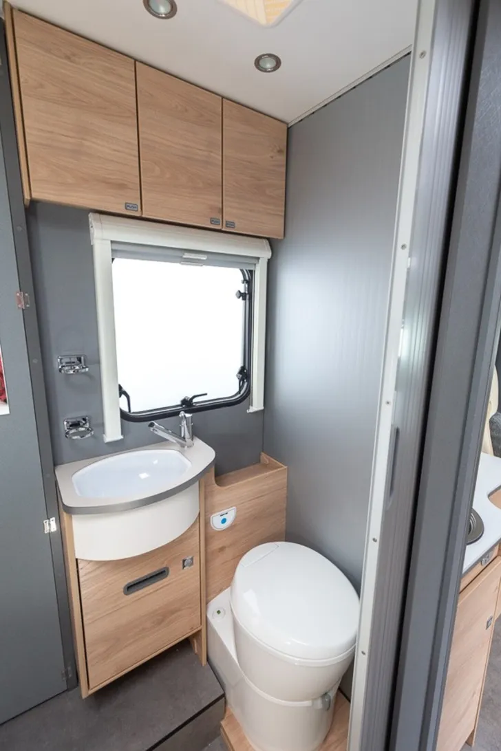 Fahrzeugbild Dethleffs Just Camp T 6752 DBL *Tageszulassung* #11