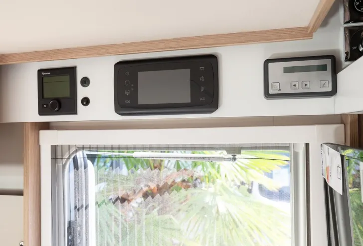 Fahrzeugbild Laika Ecovip L 3019 // 17.480  Ersparnis #10