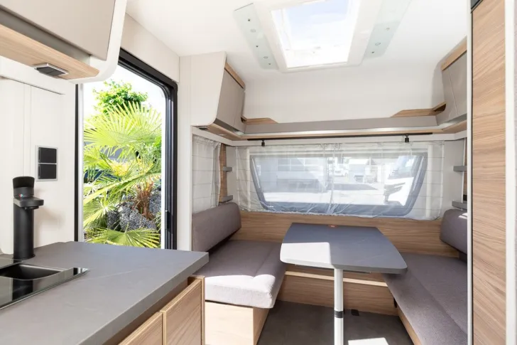 Fahrzeugbild Dethleffs Nomad 460 EL // 11% Rabatt #15