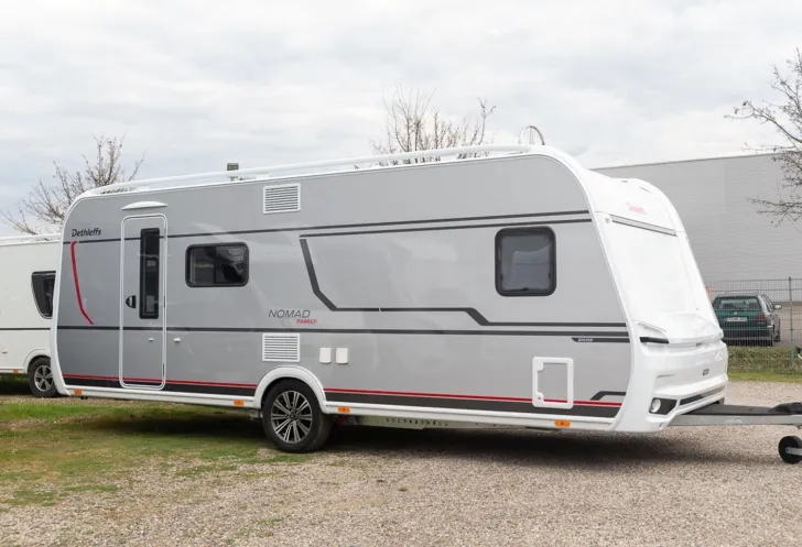 Fahrzeugbild Dethleffs Nomad 560 FMK *Mover+Winterpaket** #4