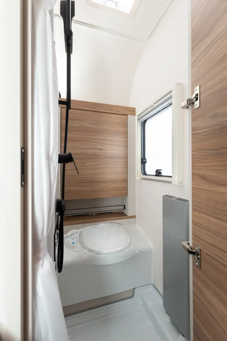 Fahrzeugbild Dethleffs Nomad 560 FMK *Mover+Winterpaket** #14